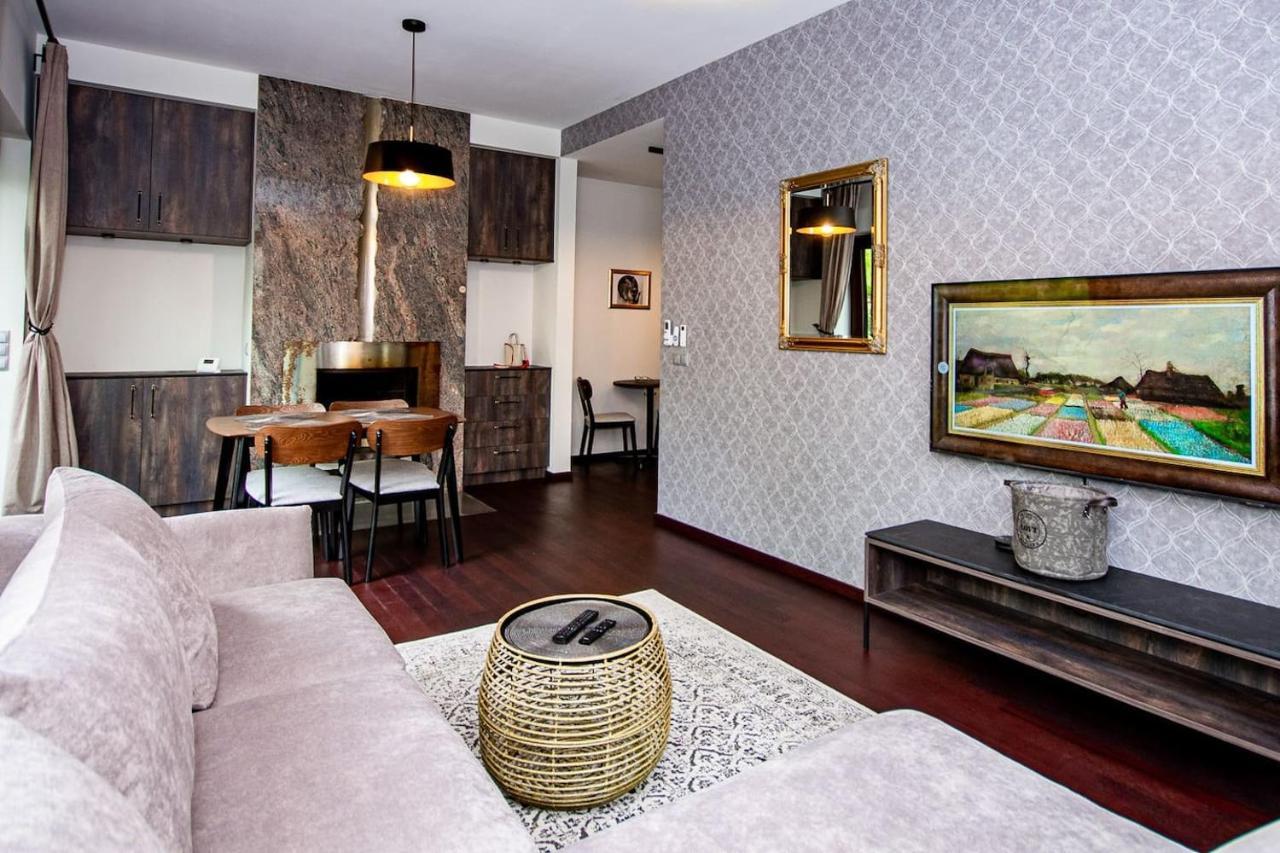 Inpoint 2-Bedrooms Apartment With Private Garden And Free Parking Krakow Ngoại thất bức ảnh