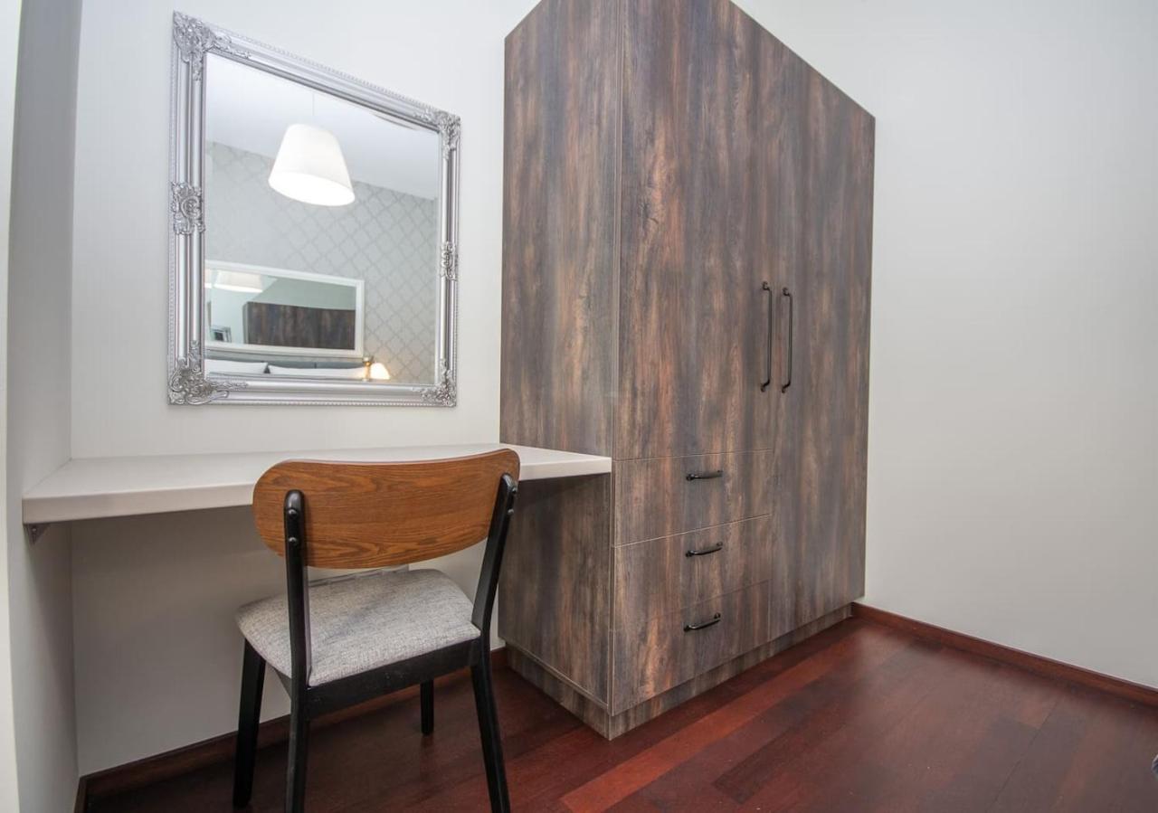 Inpoint 2-Bedrooms Apartment With Private Garden And Free Parking Krakow Ngoại thất bức ảnh